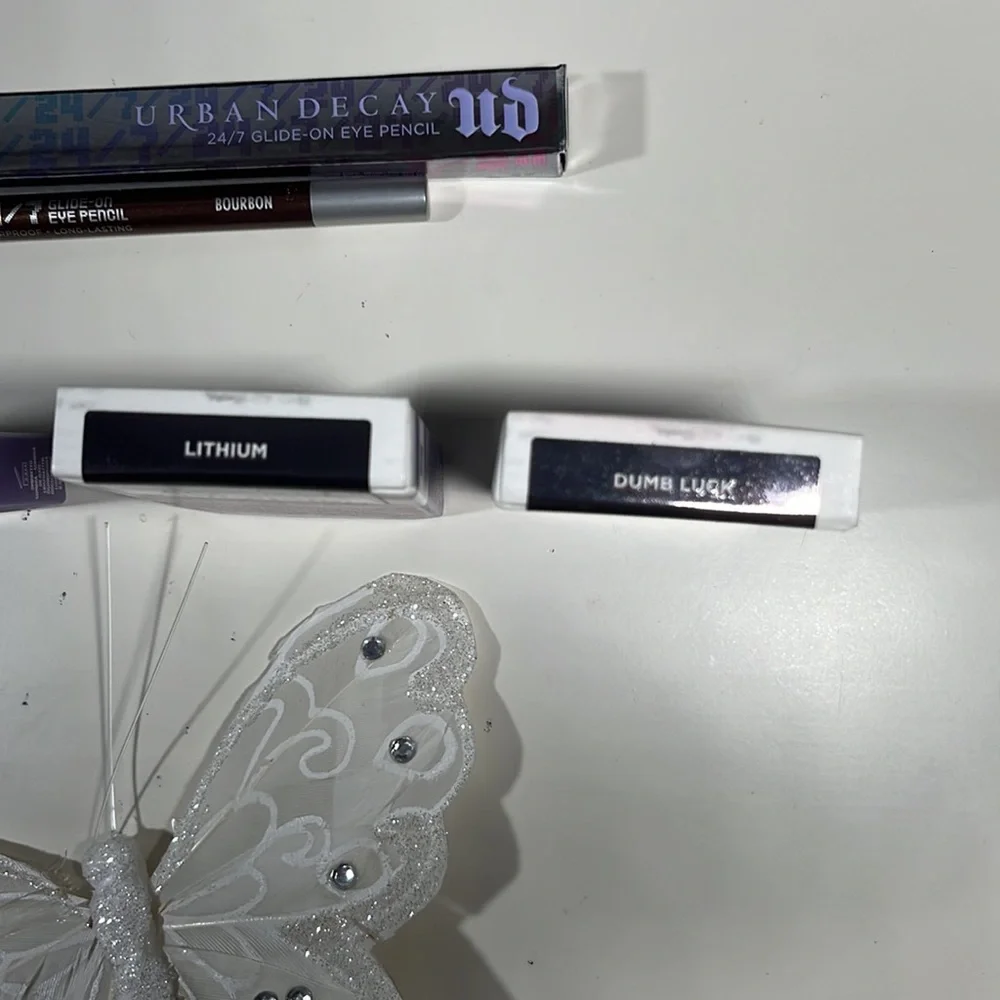 Urban decay, moon, dust shadows, and liner - Picture 4 of 4
